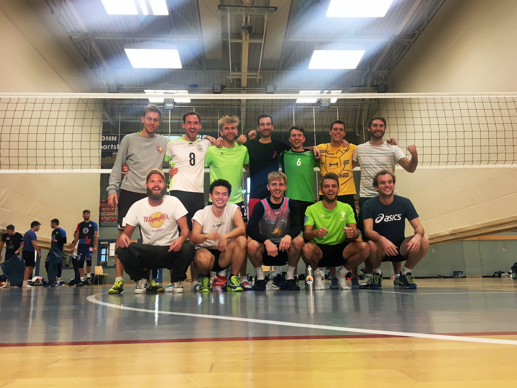 Aus der Presse: Der ersehnte erste Aufschlag